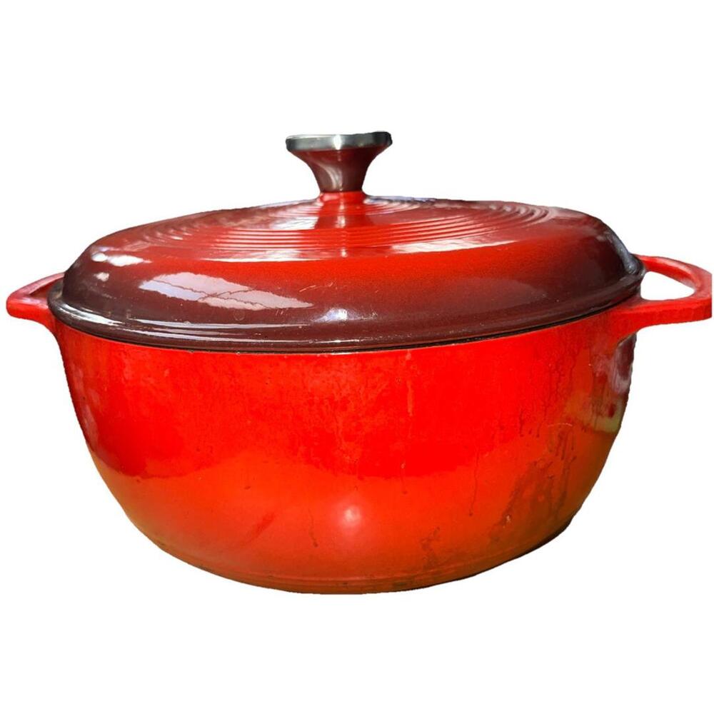 Lodge Cast Iron Porcelain Enameled 6 qt Dutch Oven Red